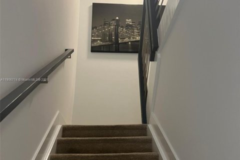 Townhouse in Plantation, Florida 3 bedrooms, 155.33 sq.m. № 1968399 - photo 18