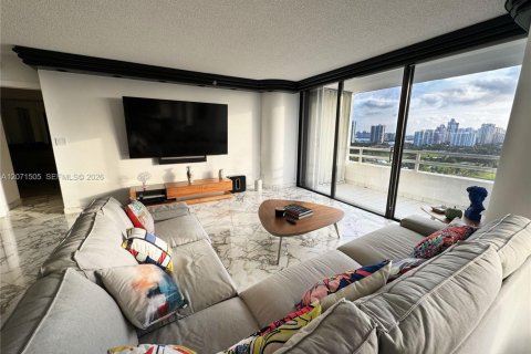 Copropriété à louer à Aventura, Floride: 2 chambres, 141.3 m2 № 2387130 - photo 20
