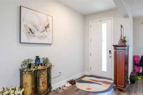 Casa en venta en Orlando, Florida, 5 dormitorios, 328.87 m2 № 1877488 - foto 8