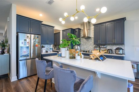 Casa en venta en Orlando, Florida, 5 dormitorios, 328.87 m2 № 1877488 - foto 11