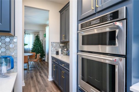Casa en venta en Orlando, Florida, 5 dormitorios, 328.87 m2 № 1877488 - foto 17