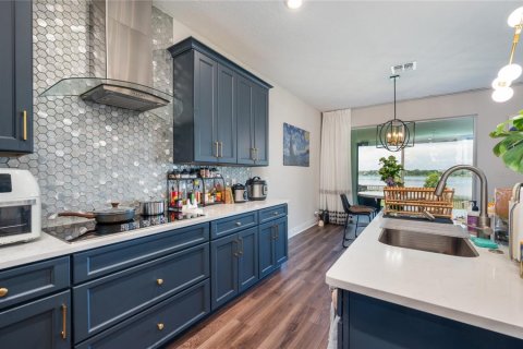 Casa en venta en Orlando, Florida, 5 dormitorios, 328.87 m2 № 1877488 - foto 16
