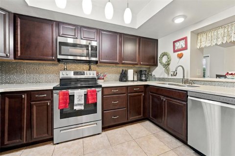 Copropriété à vendre à Seminole, Floride: 2 chambres, 127.74 m2 № 2387621 - photo 4