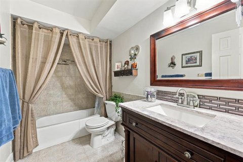 Copropriété à vendre à Seminole, Floride: 2 chambres, 127.74 m2 № 2387621 - photo 12