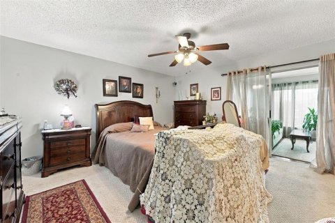 Copropriété à vendre à Seminole, Floride: 2 chambres, 127.74 m2 № 2387621 - photo 11