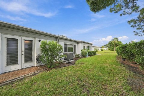 Copropriété à vendre à Seminole, Floride: 2 chambres, 127.74 m2 № 2387621 - photo 19