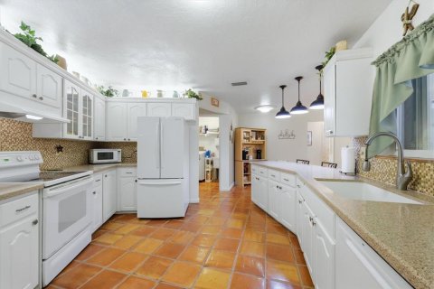 Casa en venta en Sarasota, Florida, 3 dormitorios, 192.49 m2 № 2386802 - foto 15