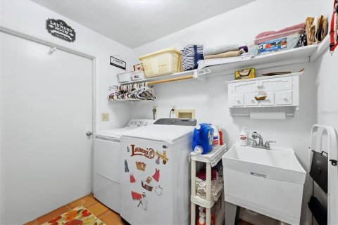 Casa en venta en Sarasota, Florida, 3 dormitorios, 192.49 m2 № 2386802 - foto 24