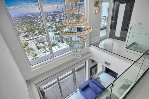 Condominio en venta en Miami, Florida, 1 dormitorio, 88.35 m2 № 1839613 - foto 6