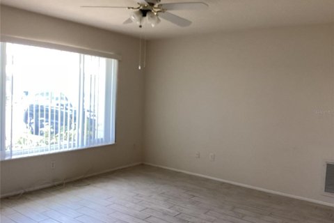 House in North Port, Florida 2 bedrooms, 100.24 sq.m. № 1849798 - photo 5