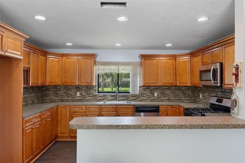 Villa ou maison à vendre à Crystal River, Floride: 3 chambres, 179.02 m2 № 2413946 - photo 11