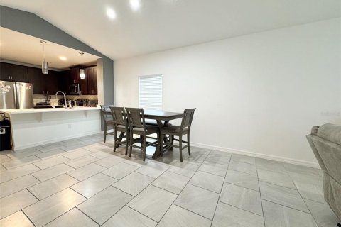 Casa en alquiler en Sanford, Florida, 4 dormitorios, 184.6 m2 № 1835856 - foto 3