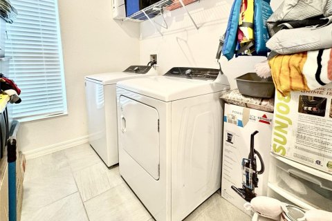 Casa en alquiler en Sanford, Florida, 4 dormitorios, 184.6 m2 № 1835856 - foto 8