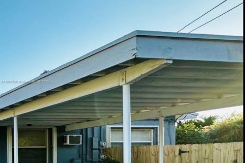 Propiedad comercial en venta en Hollywood, Florida, 144.74 m2 № 1955862 - foto 6