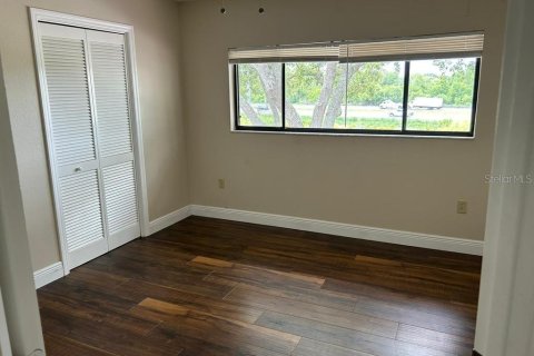 Townhouse in Lakeland, Florida 2 bedrooms, 109.35 sq.m. № 2236668 - photo 10