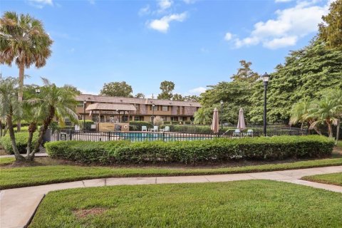 Townhouse in Orlando, Florida 2 bedrooms, 111.48 sq.m. № 2385778 - photo 21