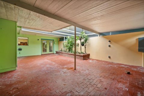 Townhouse in Orlando, Florida 2 bedrooms, 111.48 sq.m. № 2385778 - photo 20