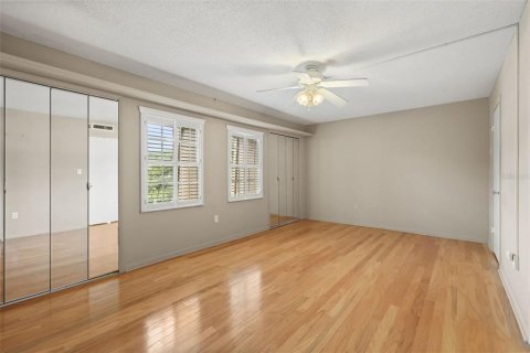 Townhouse in Orlando, Florida 2 bedrooms, 111.48 sq.m. № 2385778 - photo 16