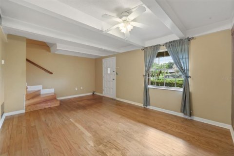 Townhouse in Orlando, Florida 2 bedrooms, 111.48 sq.m. № 2385778 - photo 3
