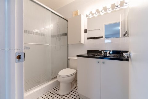 Adosado en venta en Miami, Florida, 3 dormitorios, 140.28 m2 № 1809366 - foto 10