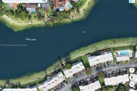 Touwnhouse à vendre à Miami, Floride: 3 chambres, 140.28 m2 № 1809366 - photo 29