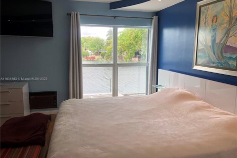 Touwnhouse à vendre à Miami, Floride: 3 chambres, 140.28 m2 № 1809366 - photo 8