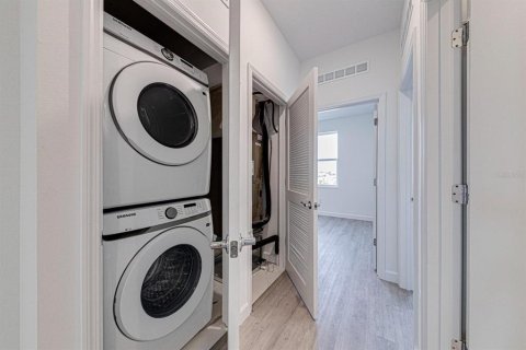 Copropriété à louer à Davenport, Floride: 5 chambres, 155.24 m2 № 1866865 - photo 11