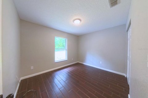 House in Ocala, Florida 3 bedrooms, 126.53 sq.m. № 1912132 - photo 20