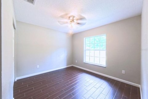 House in Ocala, Florida 3 bedrooms, 126.53 sq.m. № 1912132 - photo 22