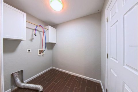 House in Ocala, Florida 3 bedrooms, 126.53 sq.m. № 1912132 - photo 24