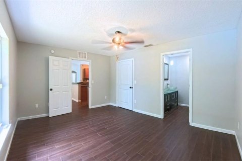 House in Ocala, Florida 3 bedrooms, 126.53 sq.m. № 1912132 - photo 12