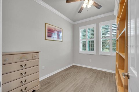House in Fish Hawk, Florida 2 bedrooms, 164.34 sq.m. № 1916601 - photo 21