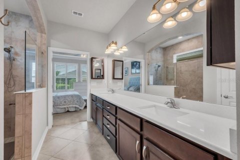 House in Fish Hawk, Florida 2 bedrooms, 164.34 sq.m. № 1916601 - photo 19