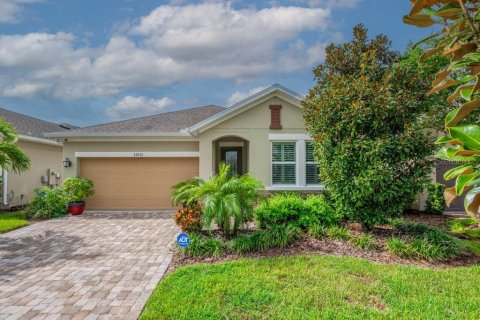 House in Fish Hawk, Florida 2 bedrooms, 164.34 sq.m. № 1916601 - photo 25
