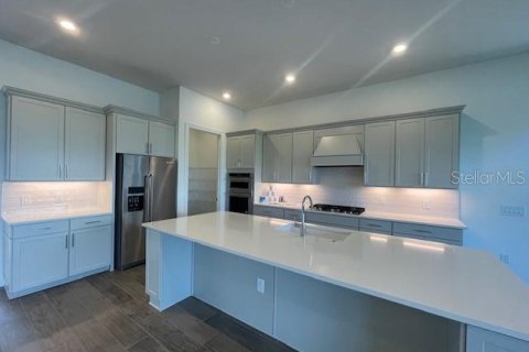 House in Lakewood Ranch, Florida 3 bedrooms, 230.68 sq.m. № 1886736 - photo 4
