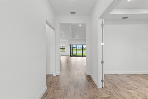House in Lakewood Ranch, Florida 3 bedrooms, 230.68 sq.m. № 1886736 - photo 26