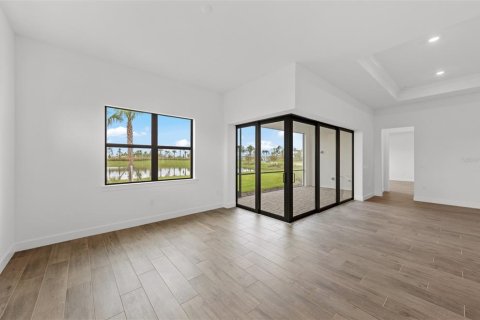 House in Lakewood Ranch, Florida 3 bedrooms, 230.68 sq.m. № 1886736 - photo 17