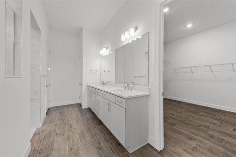 House in Lakewood Ranch, Florida 3 bedrooms, 230.68 sq.m. № 1886736 - photo 23