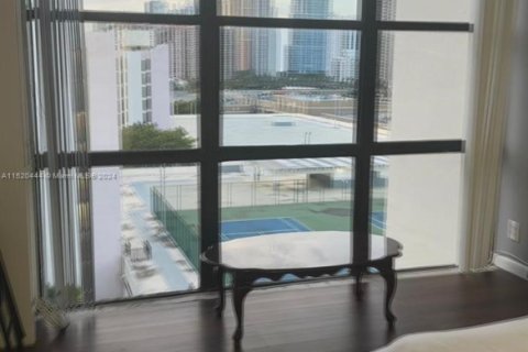 Купить кондоминиум в Санни-Айлс-Бич, Флорида 1 спальня, 71.26м2, № 1984957 - фото 11