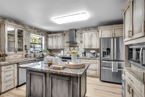 Touwnhouse à vendre à North Lauderdale, Floride: 2 chambres, 142.14 m2 № 2062647 - photo 10