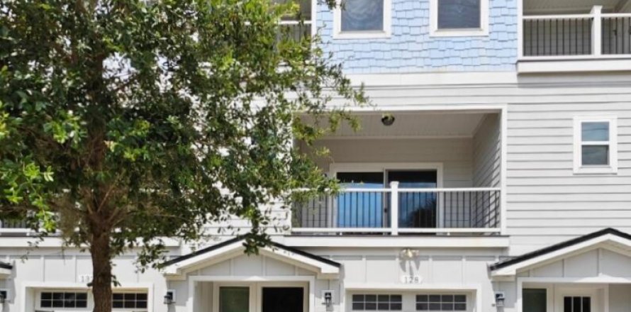 Villa ou maison à Jacksonville Beach, Floride 3 chambres, 202.34 m2 № 768108