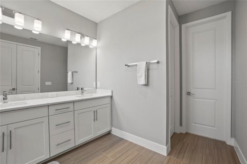 Casa en venta en Oakland, Florida, 4 dormitorios, 224.64 m2 № 1620516 - foto 30