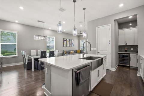 Casa en venta en Oakland, Florida, 4 dormitorios, 224.64 m2 № 1620516 - foto 13