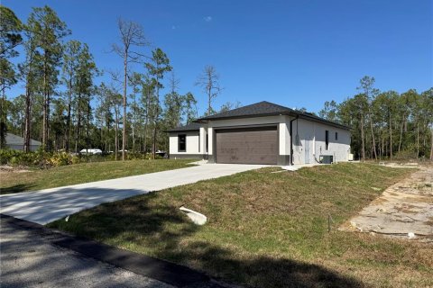 Casa en venta en Lehigh Acres, Florida, 3 dormitorios, 139.17 m2 № 1628555 - foto 2