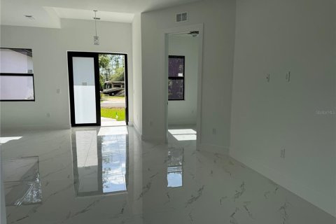 Casa en venta en Lehigh Acres, Florida, 3 dormitorios, 139.17 m2 № 1628555 - foto 17