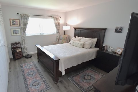 Casa en venta en West Palm Beach, Florida, 1 dormitorio, 61.5 m2 № 2036444 - foto 21