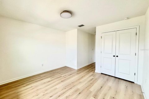 Снять в аренду таунхаус в Орландо, Флорида 4 комнаты, 144.83м2, № 1883052 - фото 14