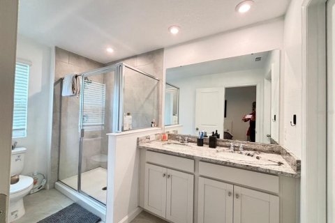 Снять в аренду таунхаус в Орландо, Флорида 4 комнаты, 144.83м2, № 1883052 - фото 18