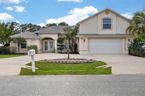 Casa en Palm Coast, Florida 4 dormitorios, 262.26 m2 № 2201214