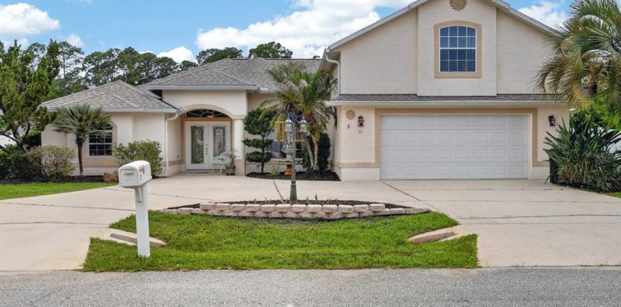 Casa en Palm Coast, Florida 4 dormitorios, 262.26 m2 № 2201214